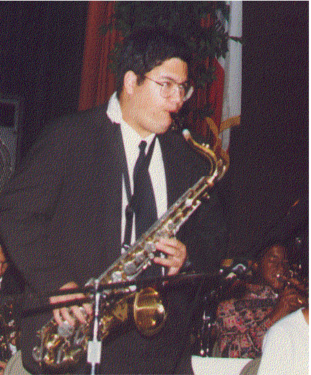 saxman.gif (100687 bytes)